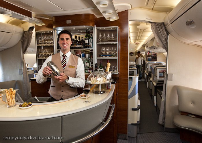 Фантастический Airbus А380 Emirates Фантастический Airbus А380 Emirates