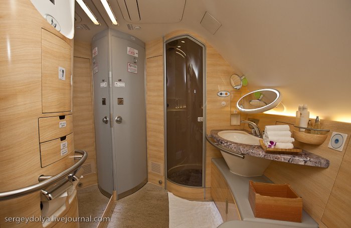 Фантастический Airbus А380 Emirates Фантастический Airbus А380 Emirates