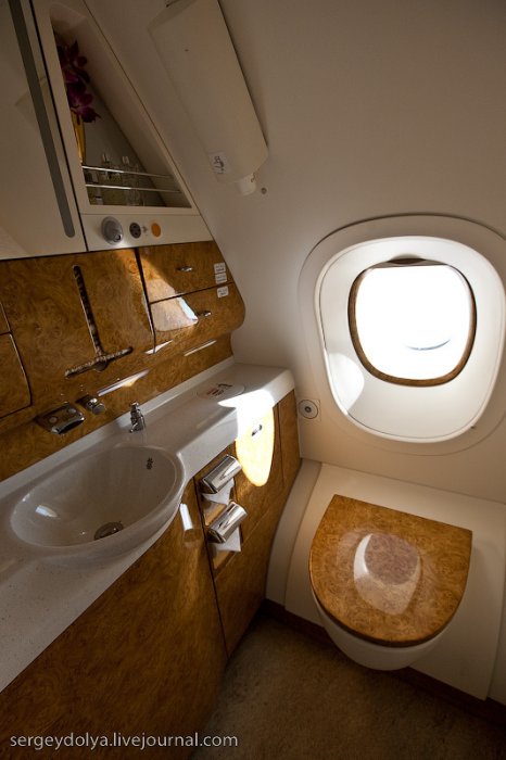 Фантастический Airbus А380 Emirates Фантастический Airbus А380 Emirates