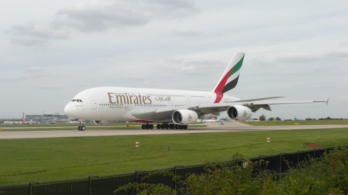 Фантастический Airbus А380 Emirates Фантастический Airbus А380 Emirates