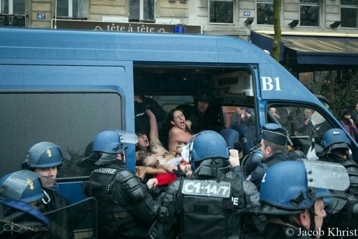FEMEN уже не торт...