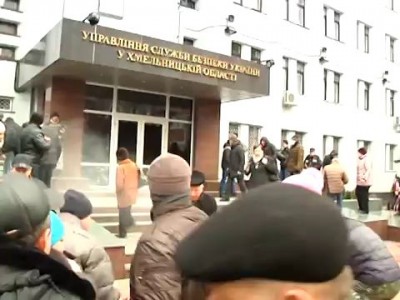 Огонь на поражение по толпе в Хмельницком