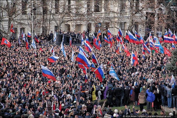 Антибандеровский митинг в Севастополе (по материалам блога...)