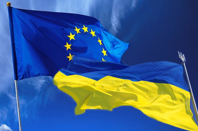 ЕС расширил "черный список" для России и отменил июньский саммит