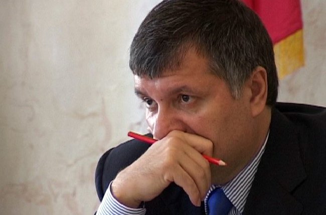 Смерть Музычко расколола политическую систему Украины Смерть Музычко расколола политическую систему Украины