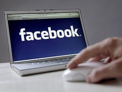 Американка отсудила у своей школы 70 тысяч долларов за пост в Facebook Американка отсудила у своей школы 70 тысяч долларов за пост в Facebook