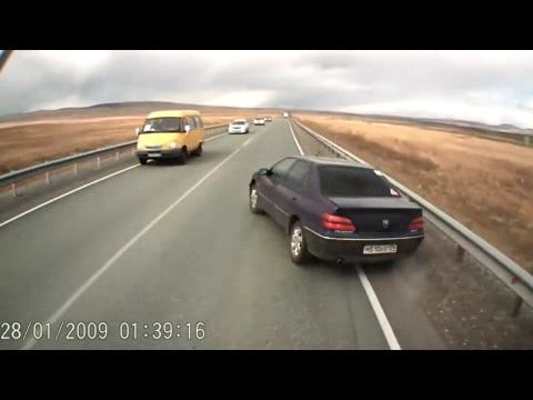 Авария на федеральной трассе М-54 в Хакасии