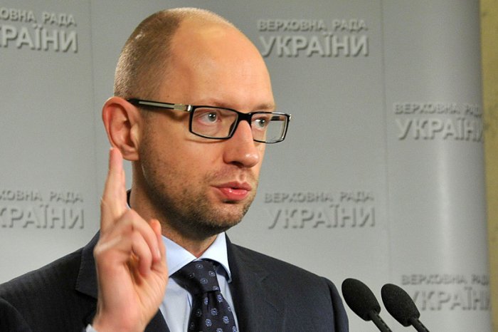 Яценюк обвинил в одесских событиях милицию