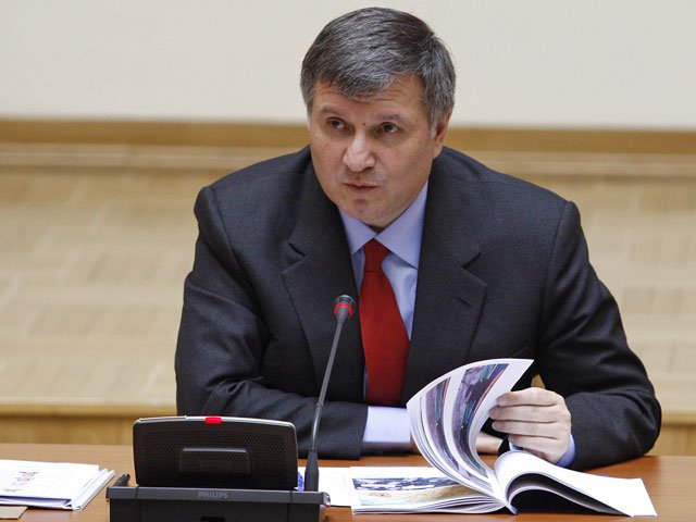 СК РФ объявил Авакова и Коломойского в международный розыск