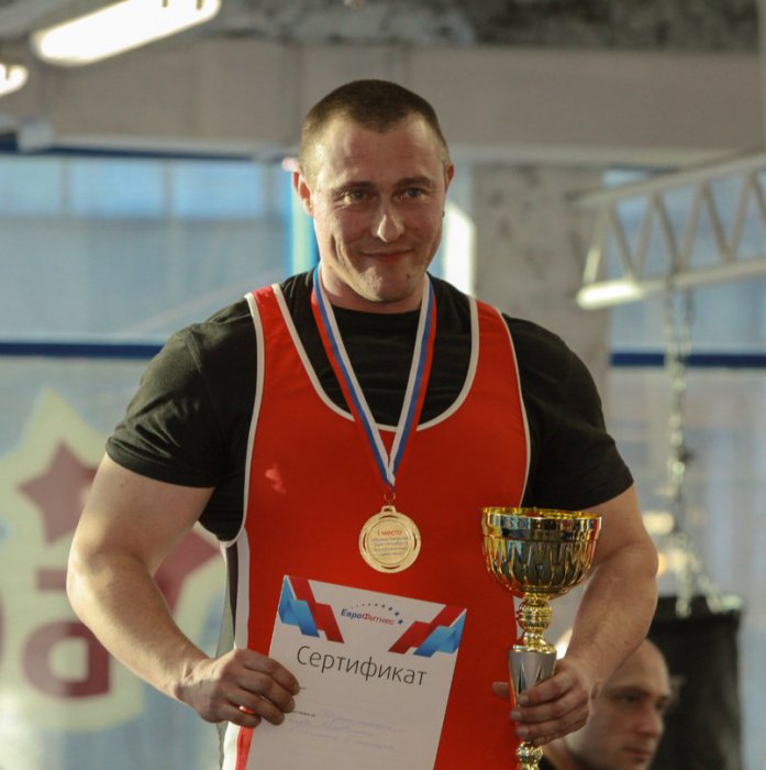 Чемпионка Санкт-Петербурга по пауэрлифтингу