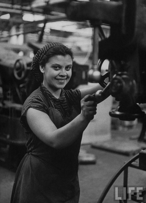Москвички в 1956 году (52 фото)