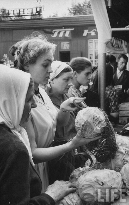Москвички в 1956 году (52 фото)