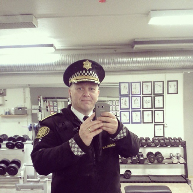 Официальный инстаграм исландской полиции