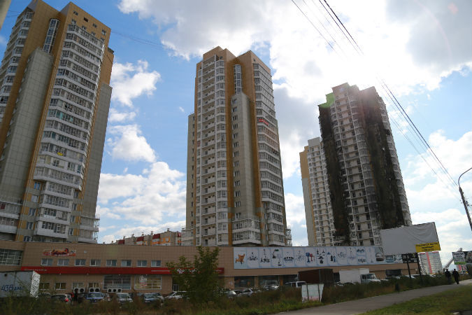 Материал для фасада сгоревшей в Красноярске новостройки подменили? Материал для фасада сгоревшей в Красноярске новостройки подменили?