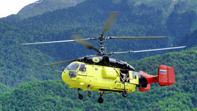 Строймонтаж на вертолёте КА-32