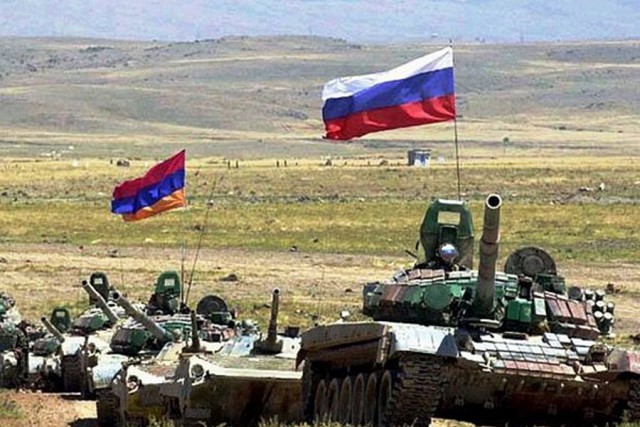 Военные учения России идут полным ходом, несмотря на реакцию Запада