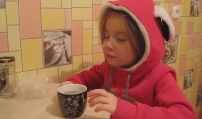 Девочку подняли, а разбудить забыли