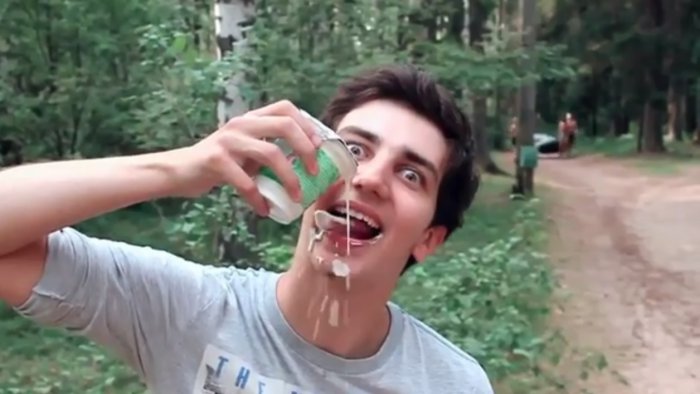 Я больше никогда не смогу пить кефир