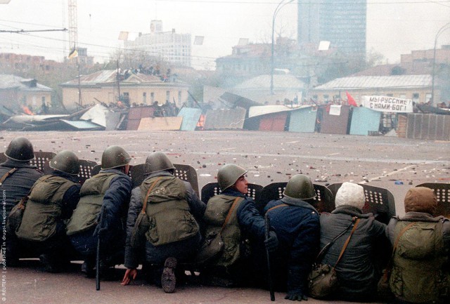 1990-е: помнить, чтобы не повторилось 1990-е: помнить, чтобы не повторилось
