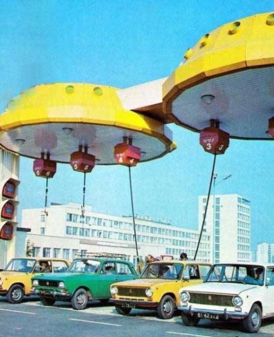 Необычные заправки в СССР