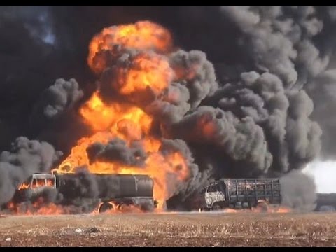  Россия бомбит бензовозы у границы с Турцией
