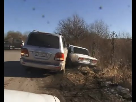 Свадебный кортеж в Чечне