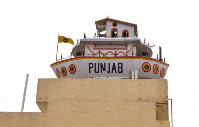 Веселенькие водные резервуары Пенджаба