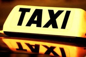 В красноярском аэропорту произошла стычка между таксистами