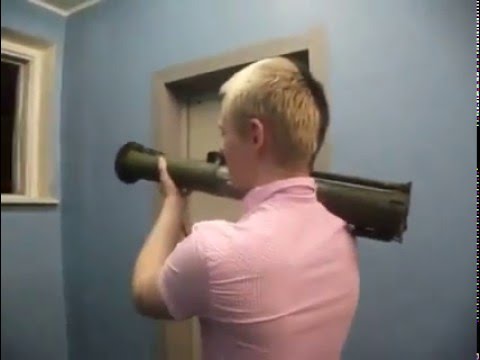А хочешь из "Мухи" шмальнуть?