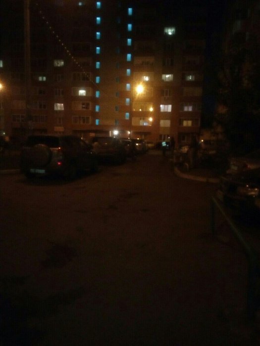 В Красноярске водитель, сбивший 10-летнюю школьницу, попал на видео камер наблюдения