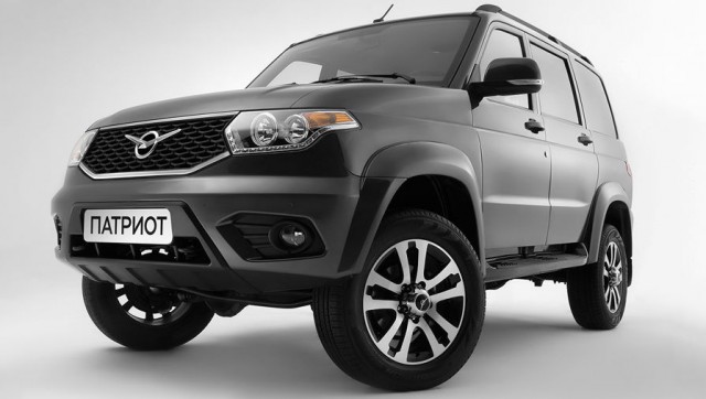 Владельцы UAZ Patriot начали собирать подписи за изменение бака