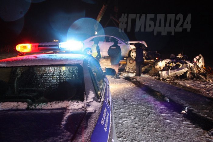 Появилось видео смертельного ДТП возле деревни Сухая в Емельяновском районе