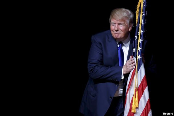 Опрос про Трампа