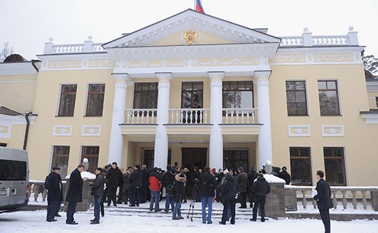 СК назвал сумму похищенного при строительстве резиденции Путина