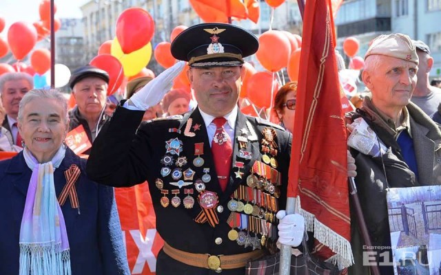 "Генерал ряженых войск" "Генерал ряженых войск"