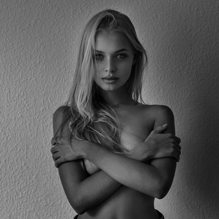 Девушки бывают разные