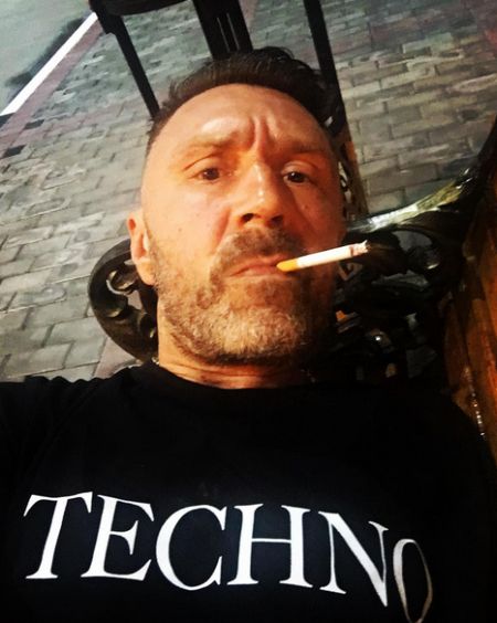 Сергей Шнуров написал стихотворение о покупке биткоинов