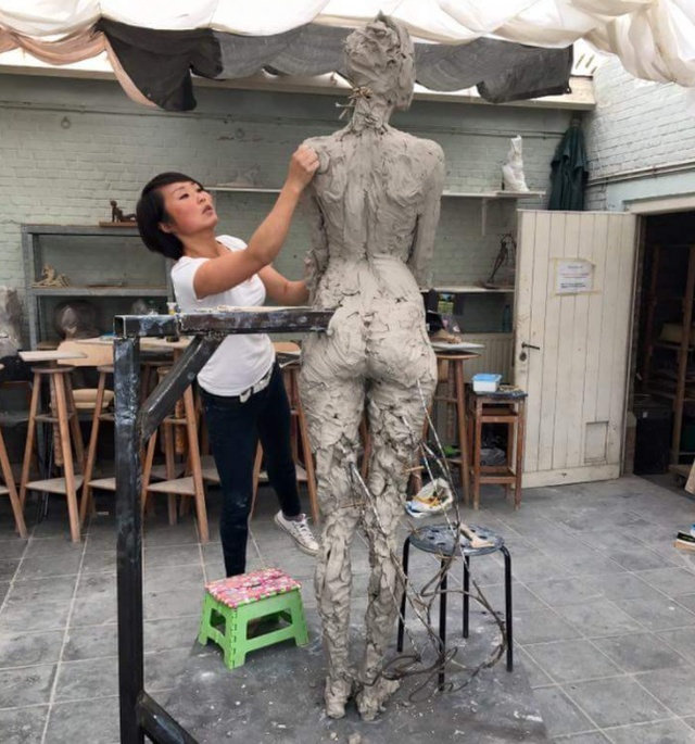 Невероятно реалистичная скульптура