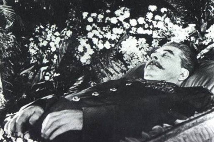 65 лет назад умер Иосиф Сталин