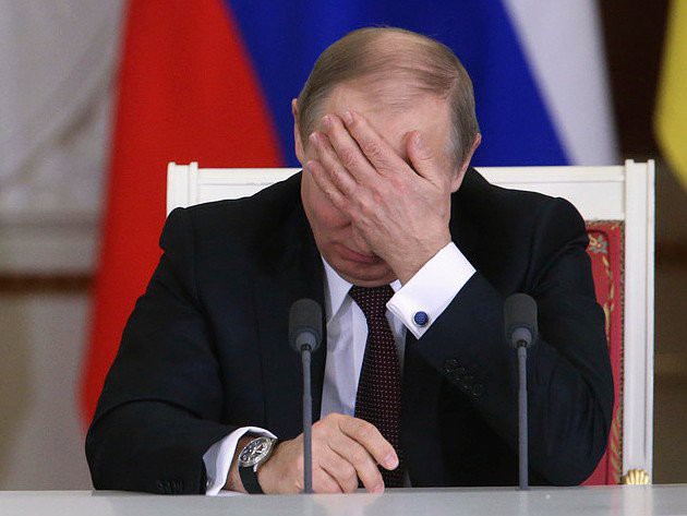 Премьер-министр Канады предложил вернуть Ельцина на пост президента России    