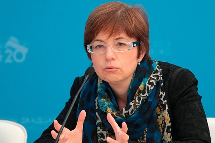 Почему растет цена на бензин. Нас откровенно держат за дураков.