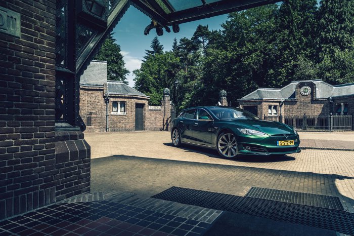 А как вам Tesla Model S в кузове универсал?