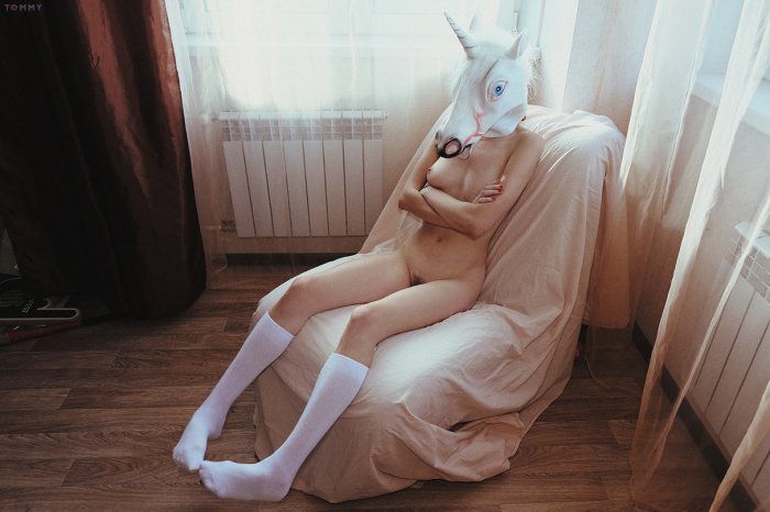 Девушки бывают разные