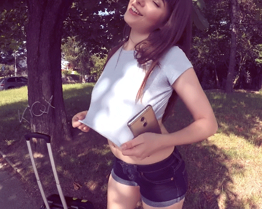 Девушки бывают разные