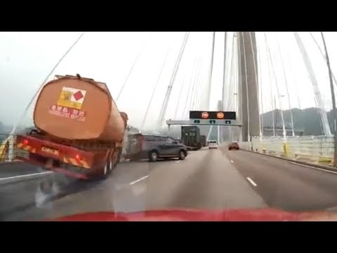 Dash Cam Fails Compilation || MonthlyFails December 2018 Dash Cam Fails Compilation || MonthlyFails December 2018