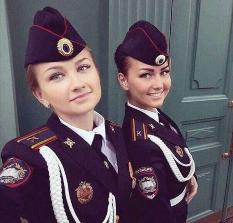 Фото девушек из социальных сетей
