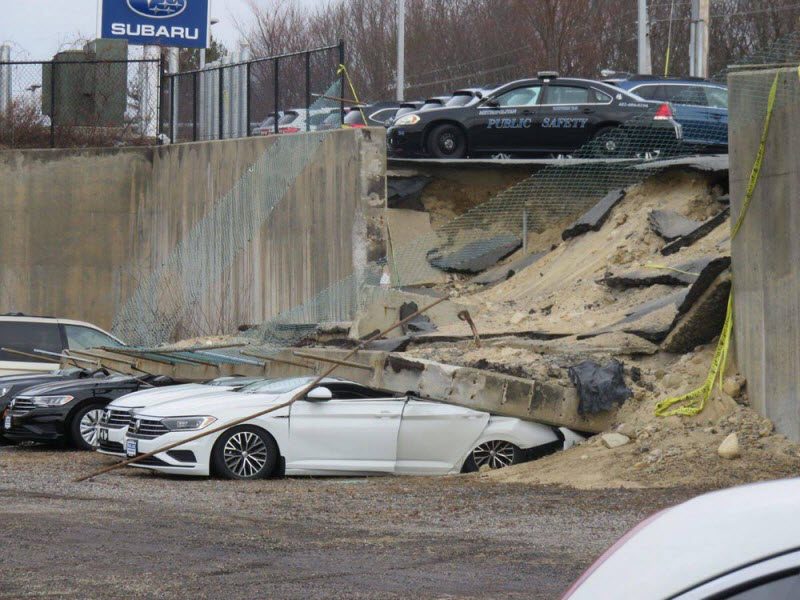 Бывают в жизни огорчения