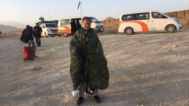 История пилота Василиса Василеу, который выжил во время нападения талибов на гостиницу в Кабуле