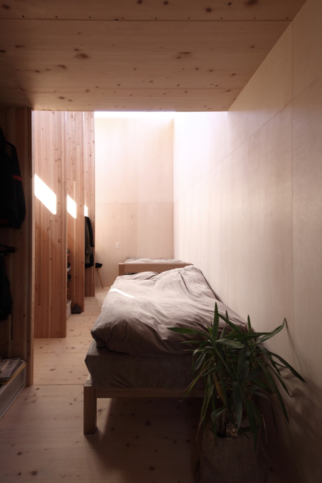 Необычное строение без окон в японском городе Тойота