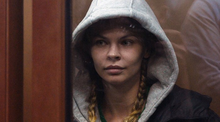 Настю Рыбку и Алекса Лесли судят в Москве - ОБНОВЛЕНО!